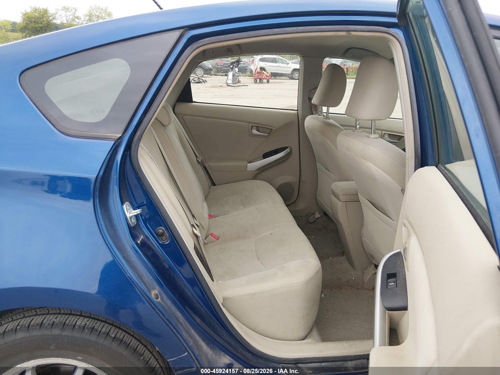 2010 Toyota Prius II photo 8