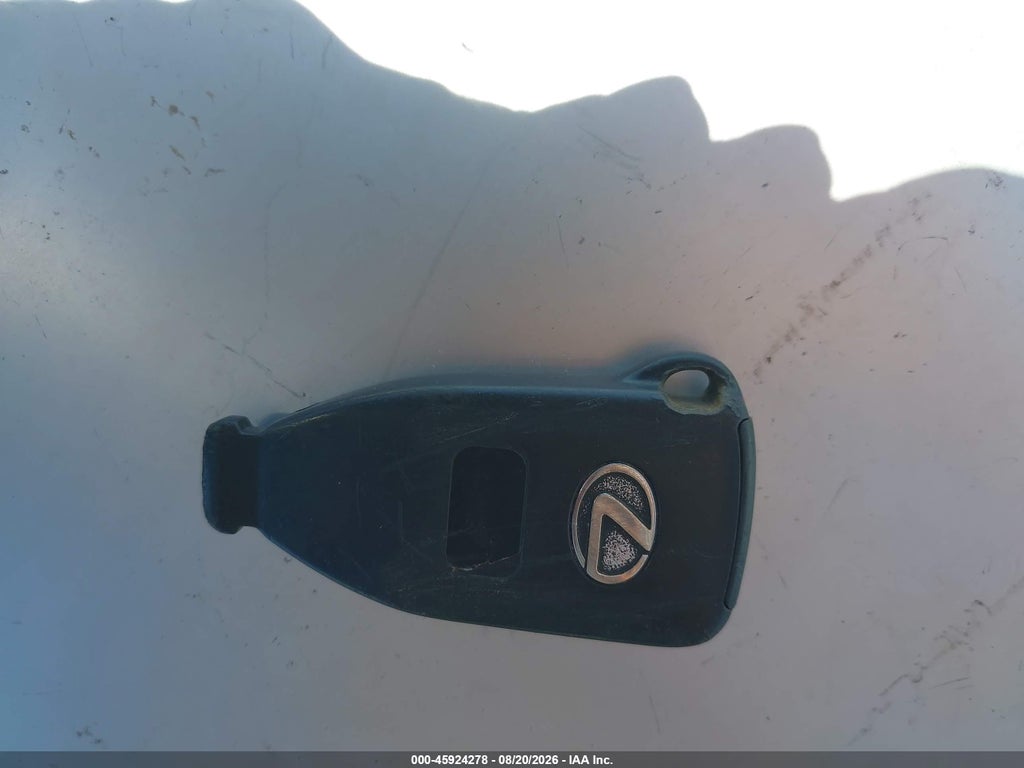 2004 Lexus LS 430 photo 11
