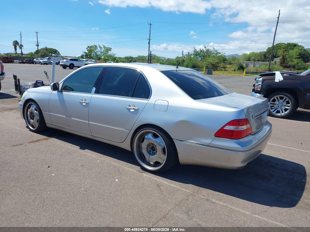 2004 Lexus LS 430 photo 3