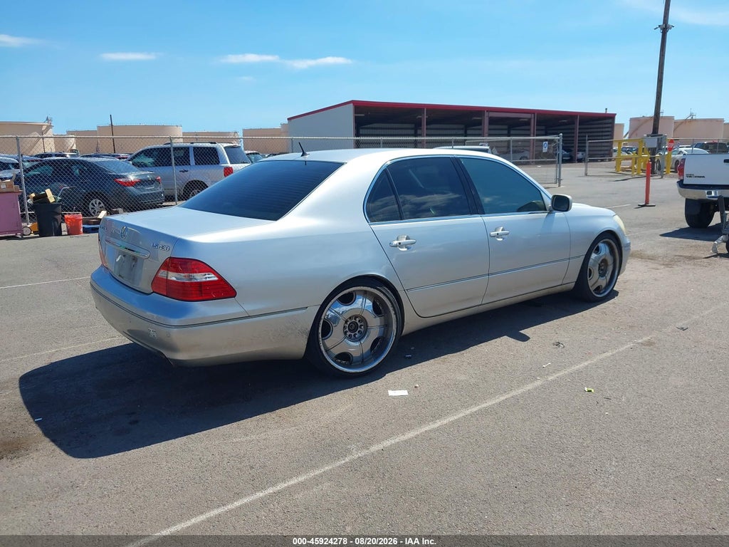 2004 Lexus LS 430 photo 4