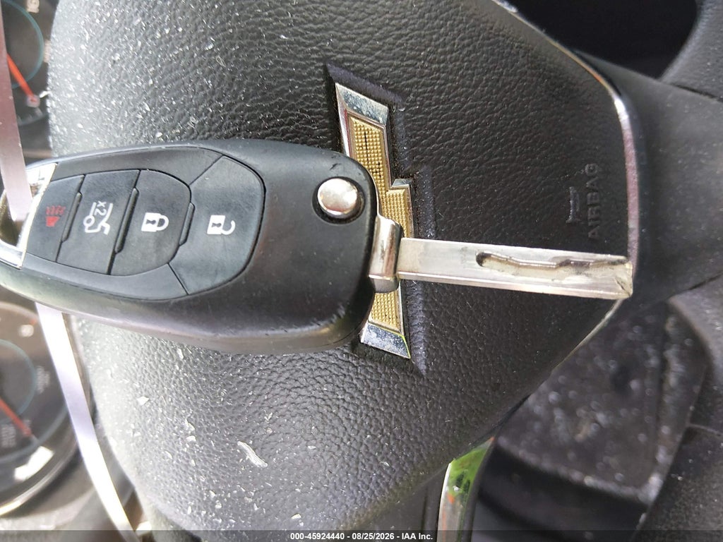 2017 Chevrolet Cruze LT Auto photo 11