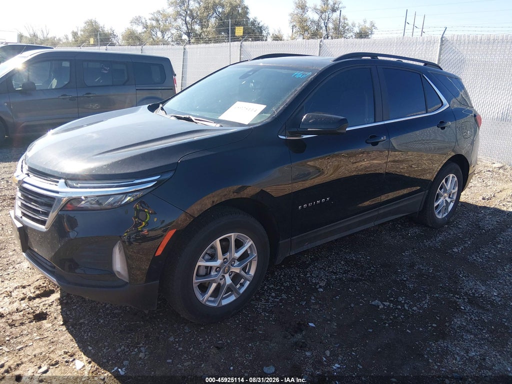 2024 Chevrolet Equinox AWD LT photo 2