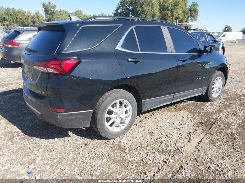 2024 Chevrolet Equinox AWD LT photo 4