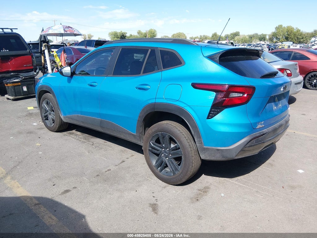 2025 Chevrolet Trax FWD Activ photo 3