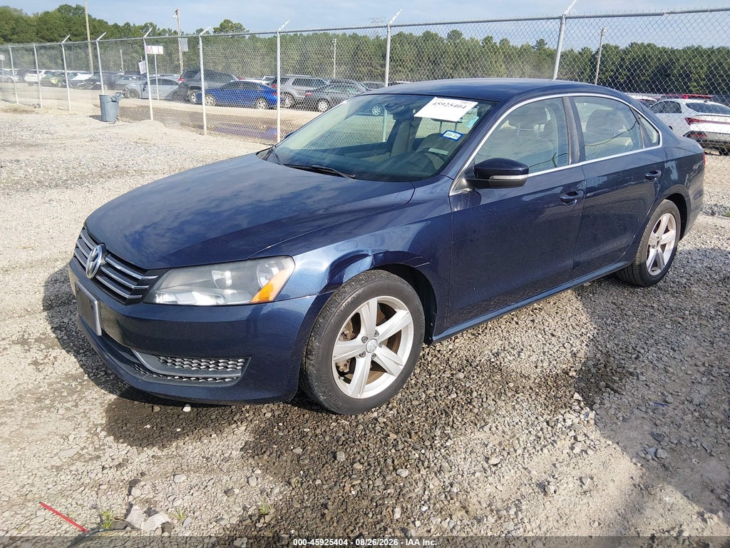 2014 Volkswagen Passat 1.8T SE photo 2