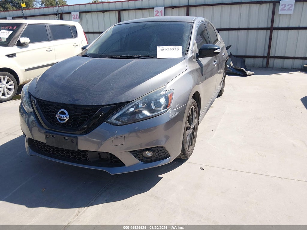 2018 Nissan Sentra SR photo 2