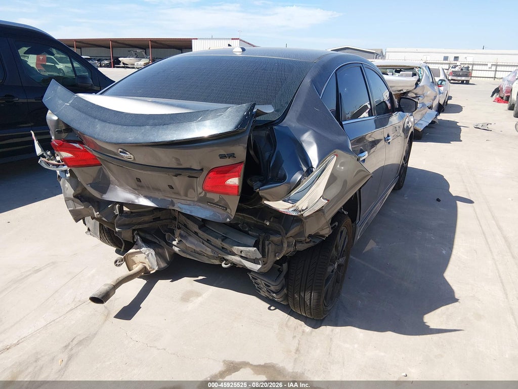 2018 Nissan Sentra SR photo 4