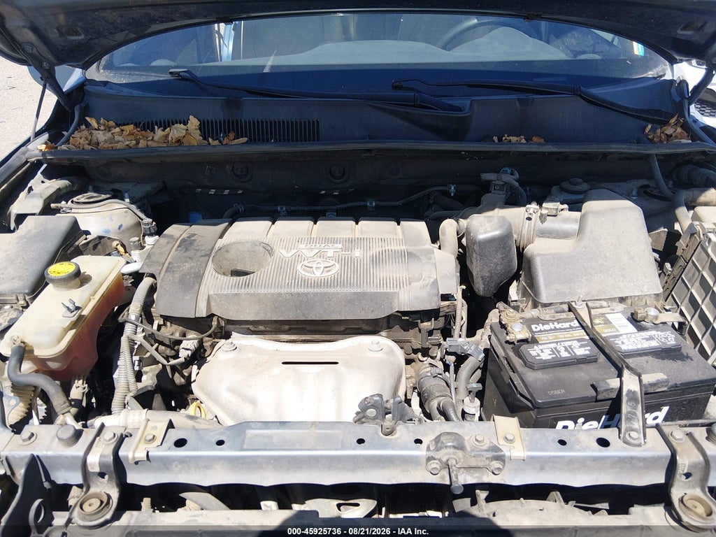 2011 Toyota RAV4 photo 10