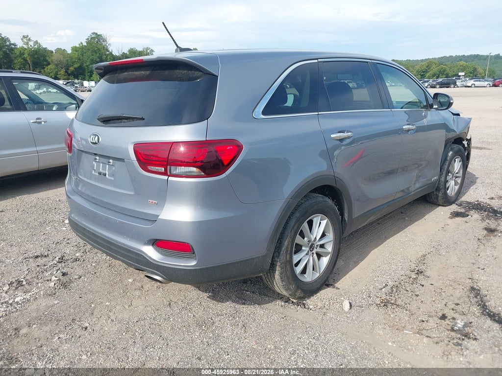 2020 Kia Sorento 2.4L LX photo 4