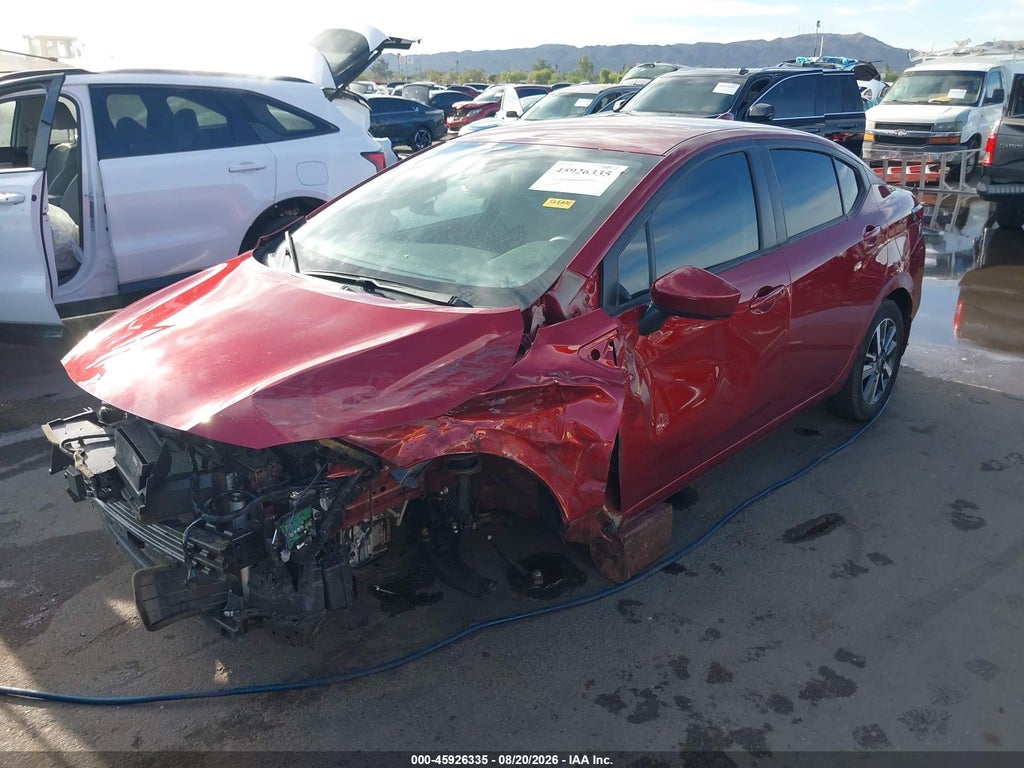 2025 Nissan Versa 1.6 SV photo 2