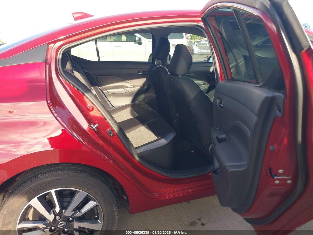 2025 Nissan Versa 1.6 SV photo 8