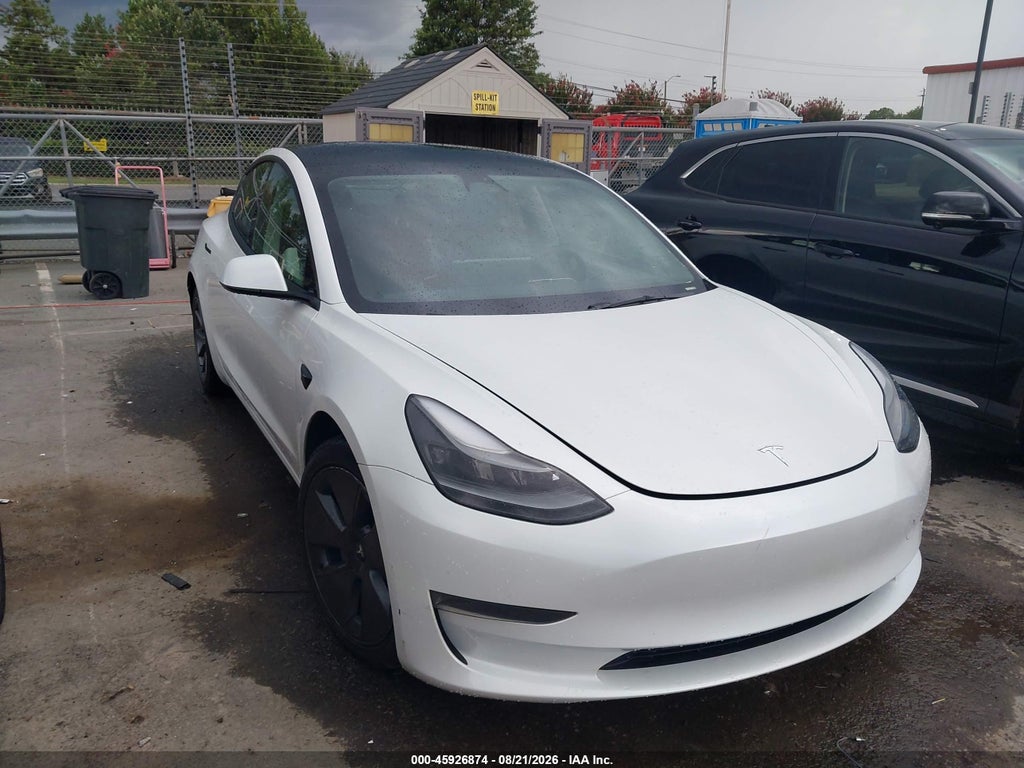 TESLA MODEL 3 2023
