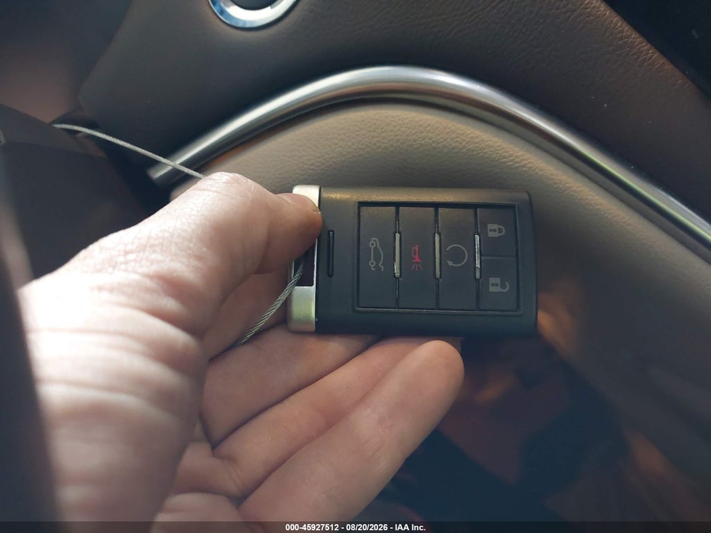 2013 Cadillac XTS Premium photo 11
