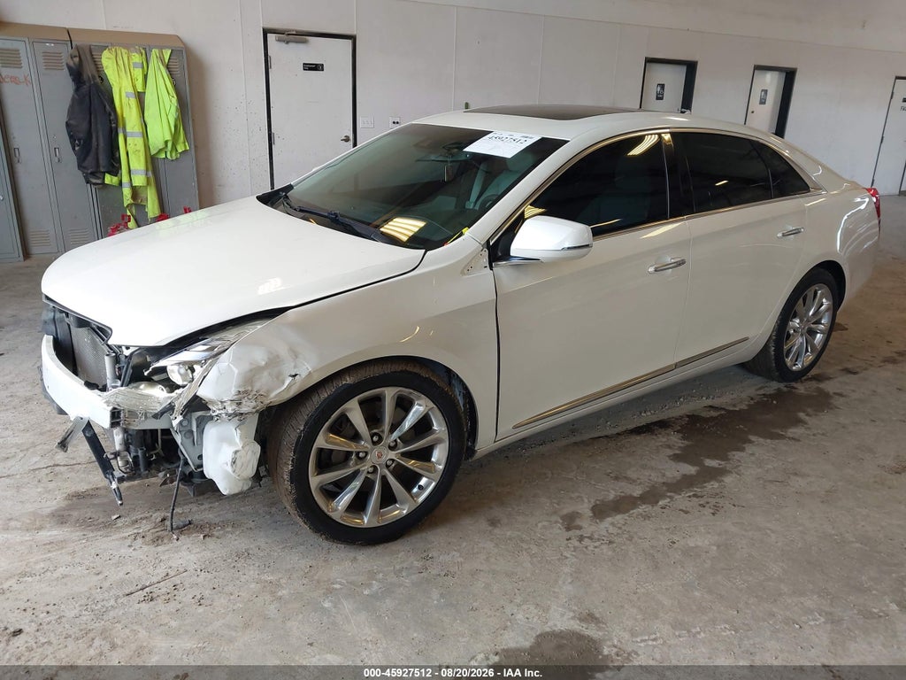 2013 Cadillac XTS Premium photo 2