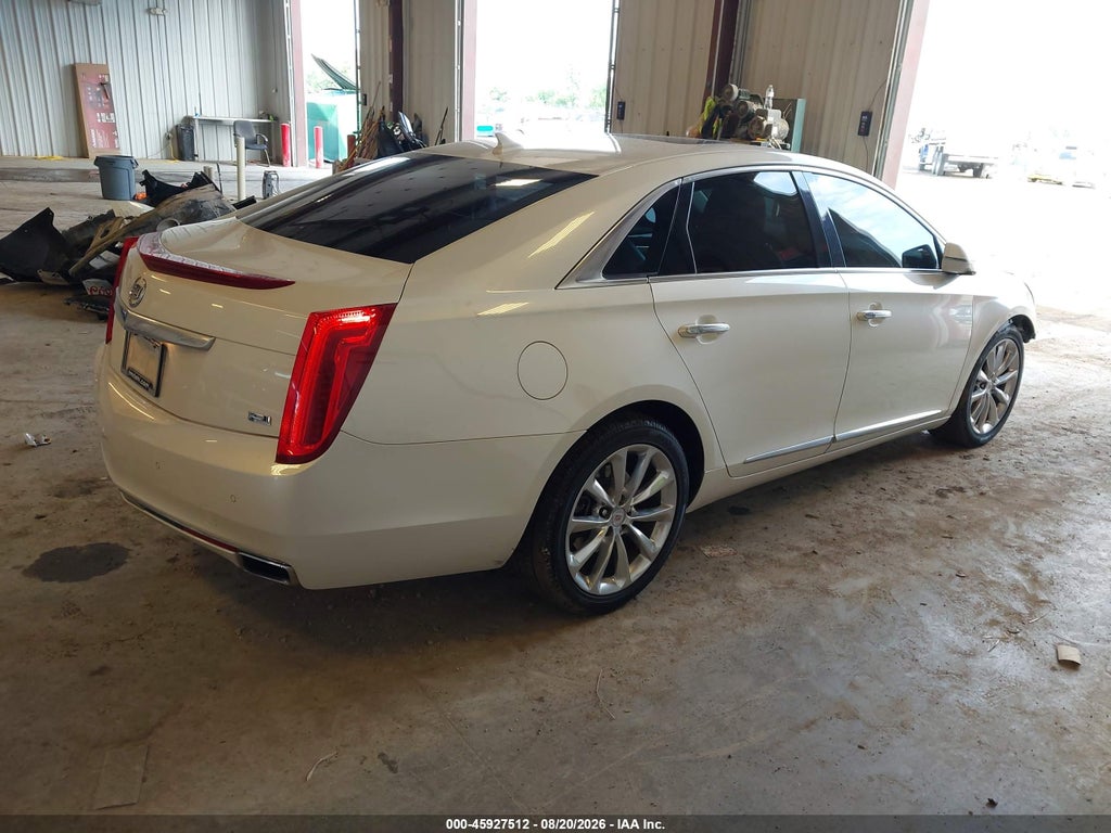 2013 Cadillac XTS Premium photo 4