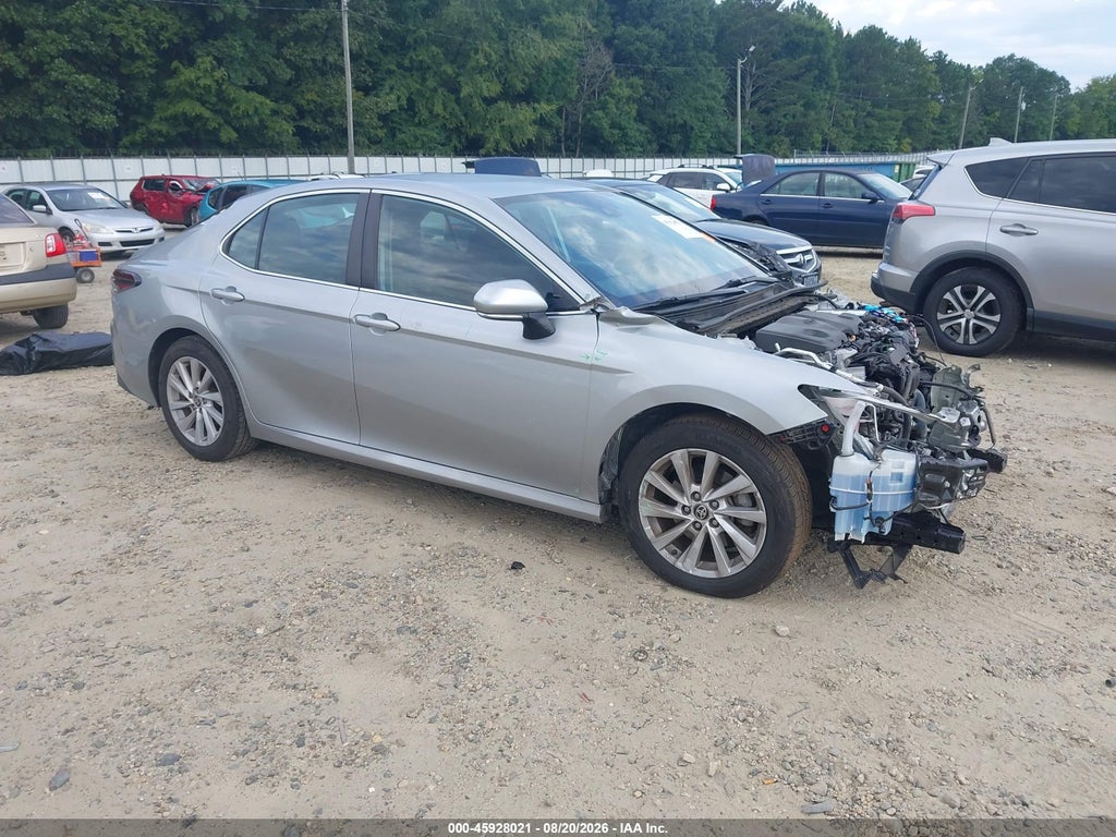 TOYOTA CAMRY 2021