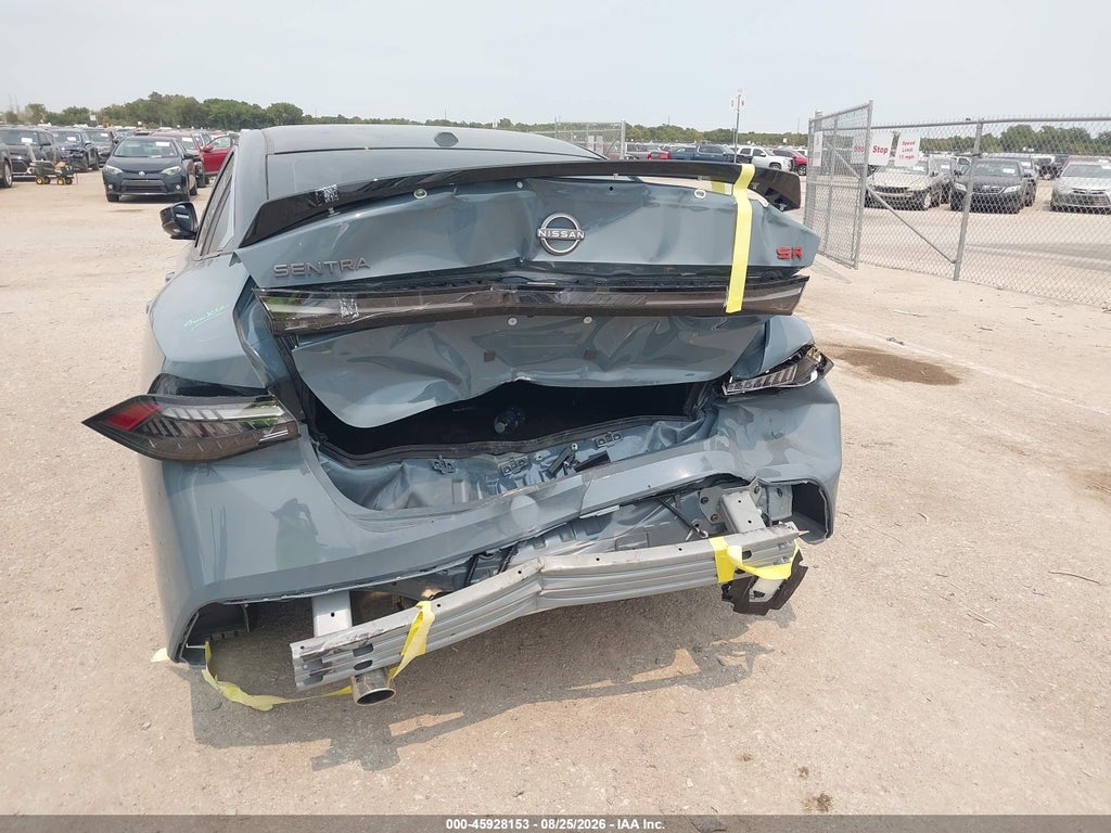 2026 Nissan Sentra SR photo 6