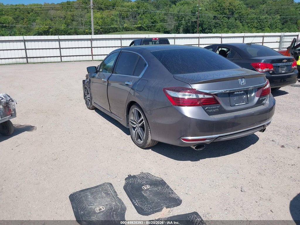 2017 Honda Accord Sport photo 3