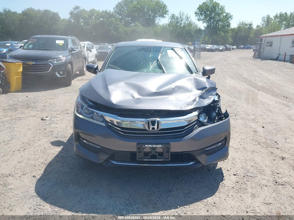 2017 Honda Accord Sport photo 6