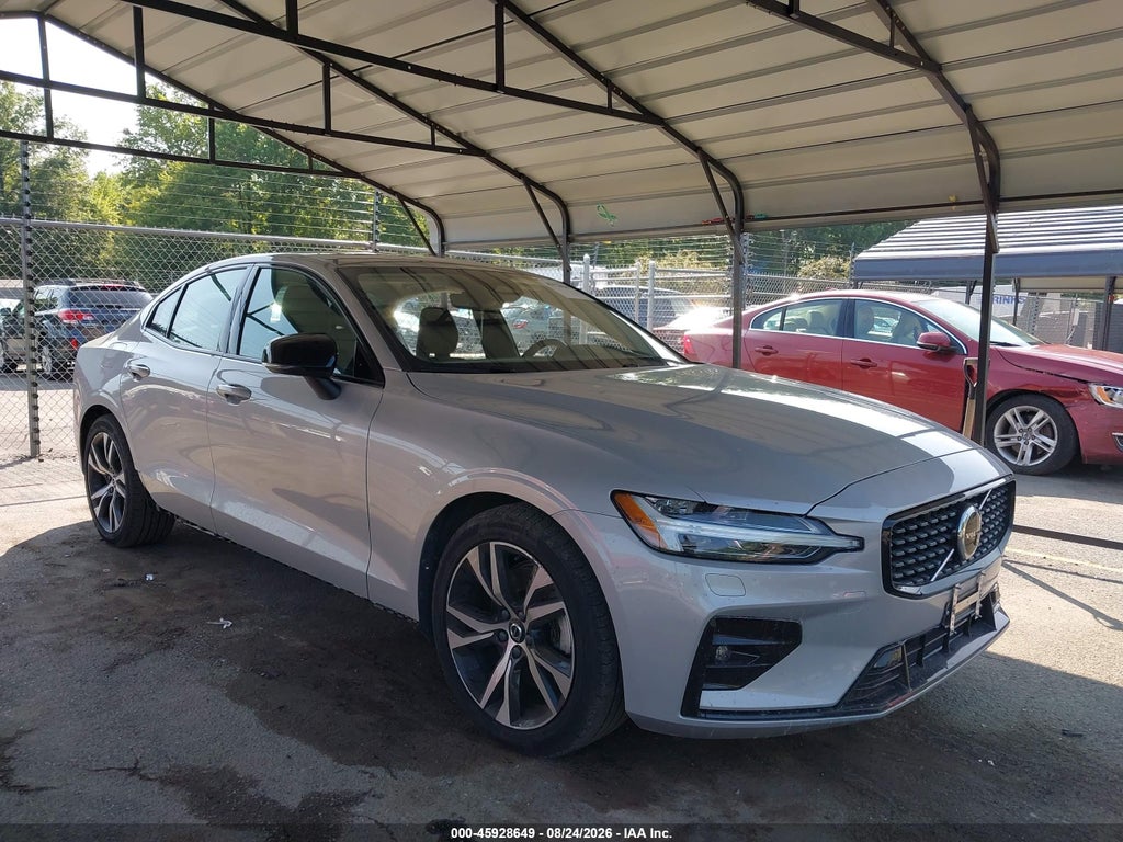 VOLVO S60 2025