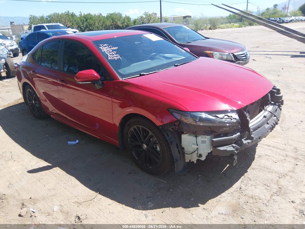 TOYOTA CAMRY 2025