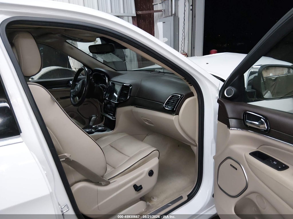 2019 Jeep Grand Cherokee Overland 4X4 photo 5