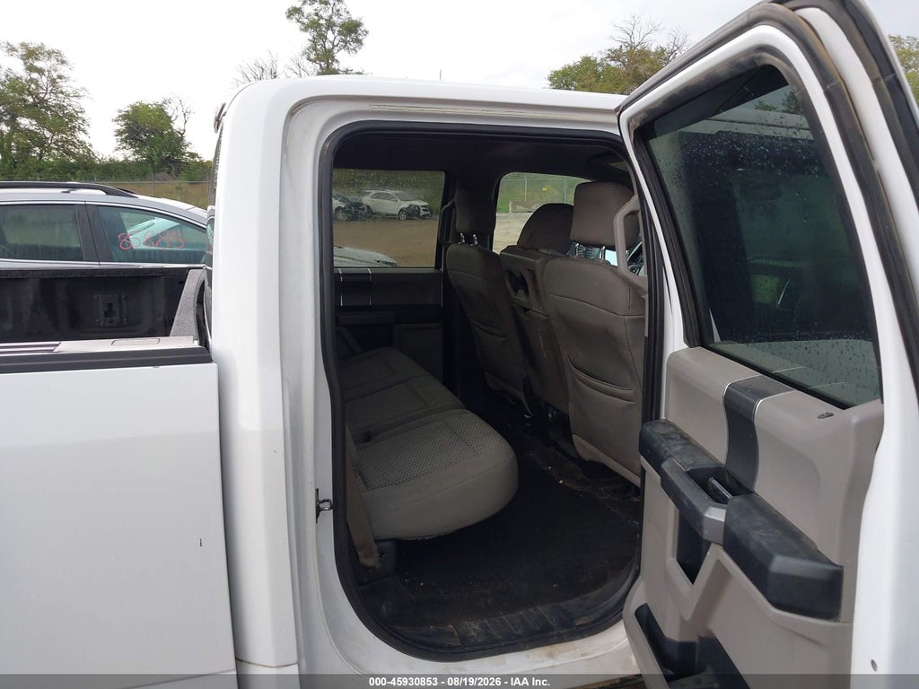 2015 Ford F-150 XLT photo 8