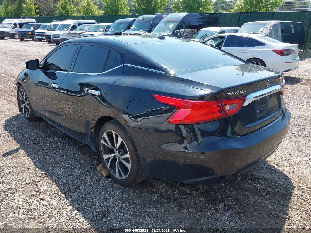 2017 Nissan Maxima 3.5 SV photo 3