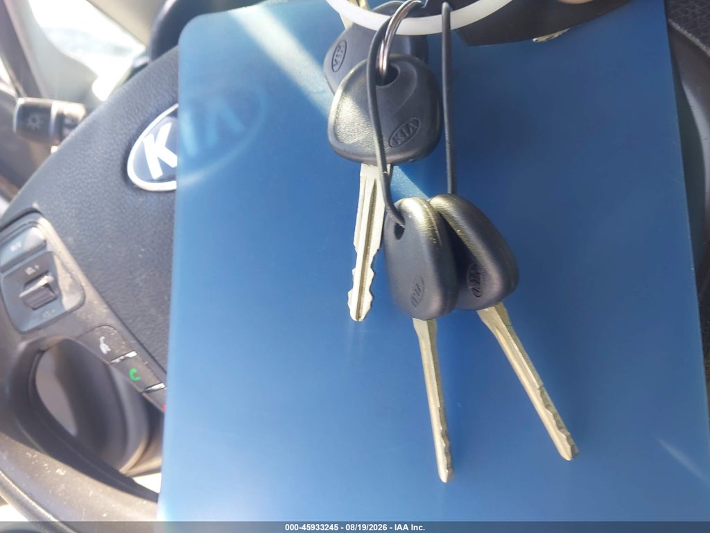 2017 Kia Forte LX photo 11