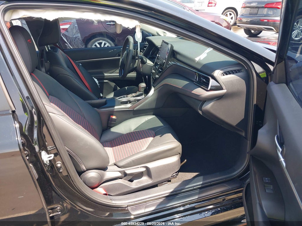 2024 Toyota Camry TRD V6 photo 5