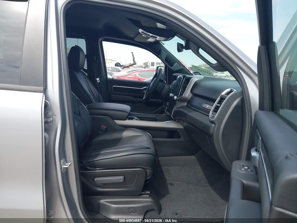 2025 Ram 1500 Lone Star 4X2 6'4 Box photo 5