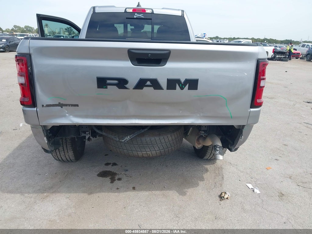 2025 Ram 1500 Lone Star 4X2 6'4 Box photo 6