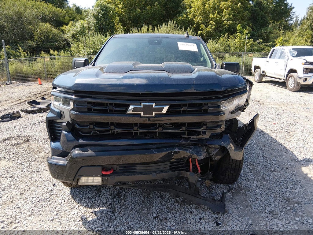 2023 Chevrolet Silverado 1500 4WD Short BED LT Trail Boss photo 6