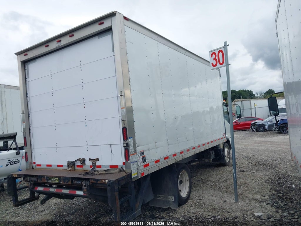 2016 Isuzu NPR HD GAS REG photo 4