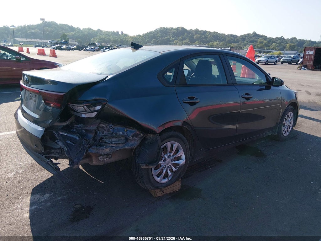 2020 Kia Forte FE photo 4