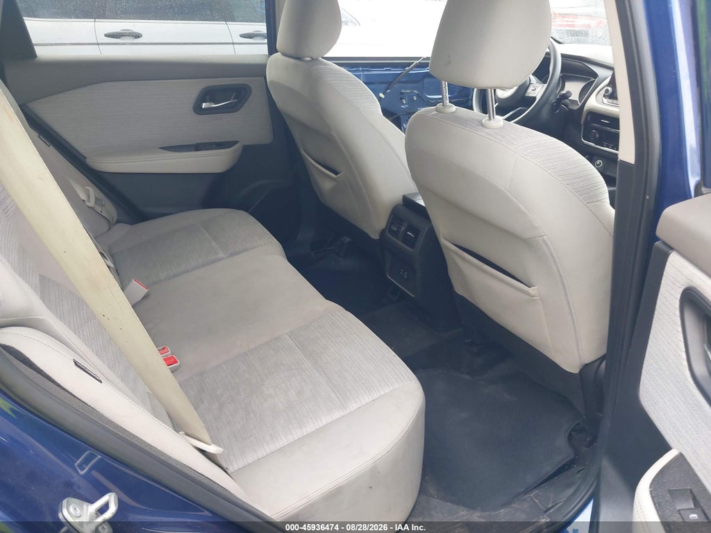 2021 Nissan Rogue SV Intelligent AWD photo 8