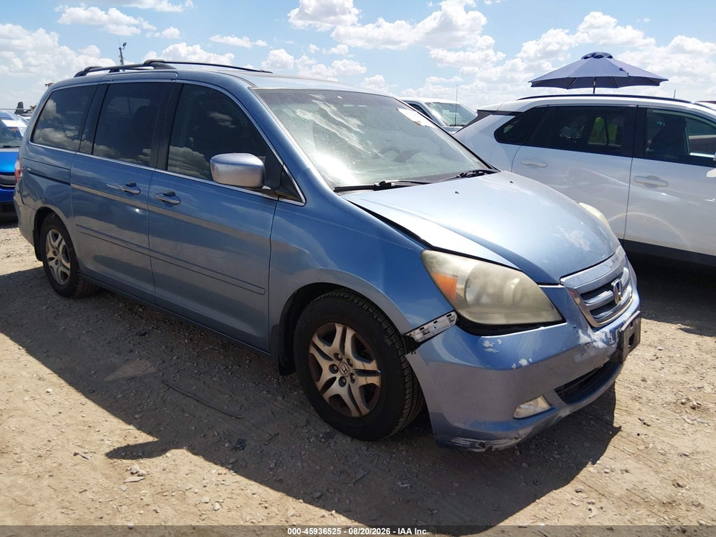 2005 Honda Odyssey EX-L photo 1