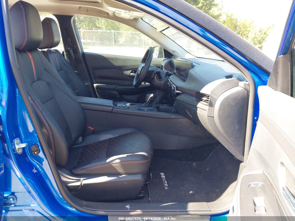 2026 Nissan Sentra SR photo 5