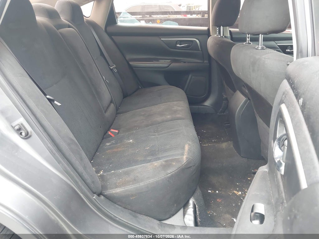 2015 Nissan Altima 2.5 S photo 8