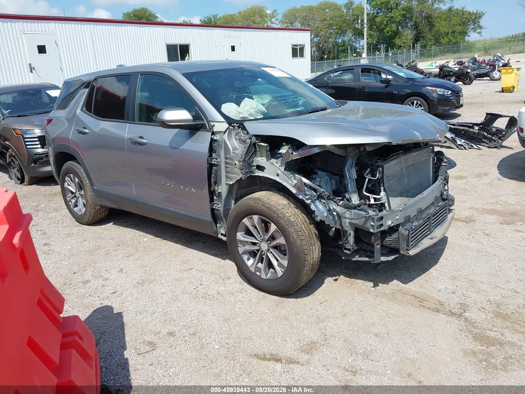 2025 Chevrolet Equinox AWD LT photo 1