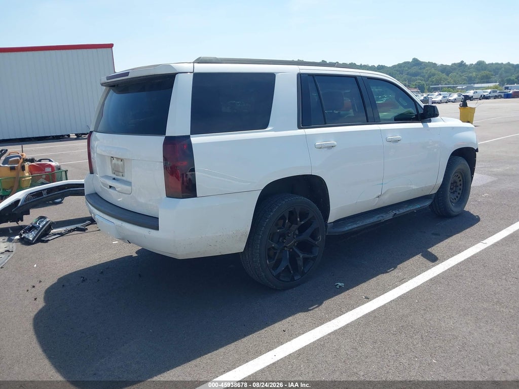 2018 Chevrolet Tahoe LT photo 4