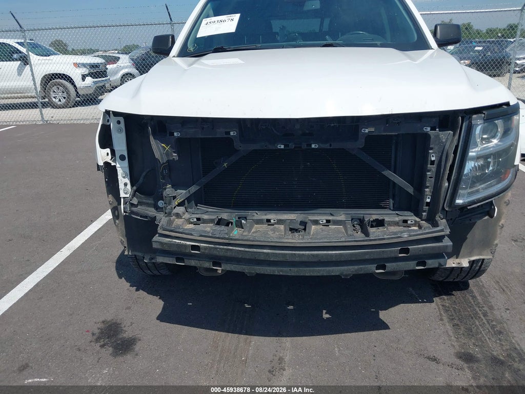 2018 Chevrolet Tahoe LT photo 6