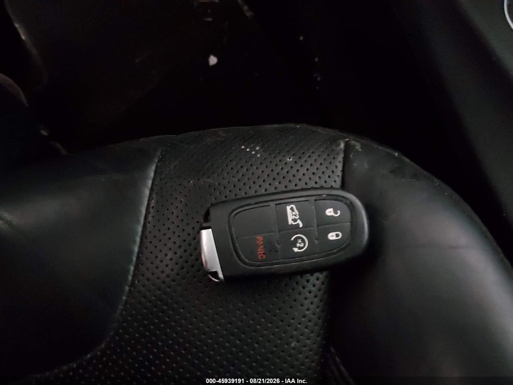 2019 Jeep Cherokee High Altitude 4X4 photo 11