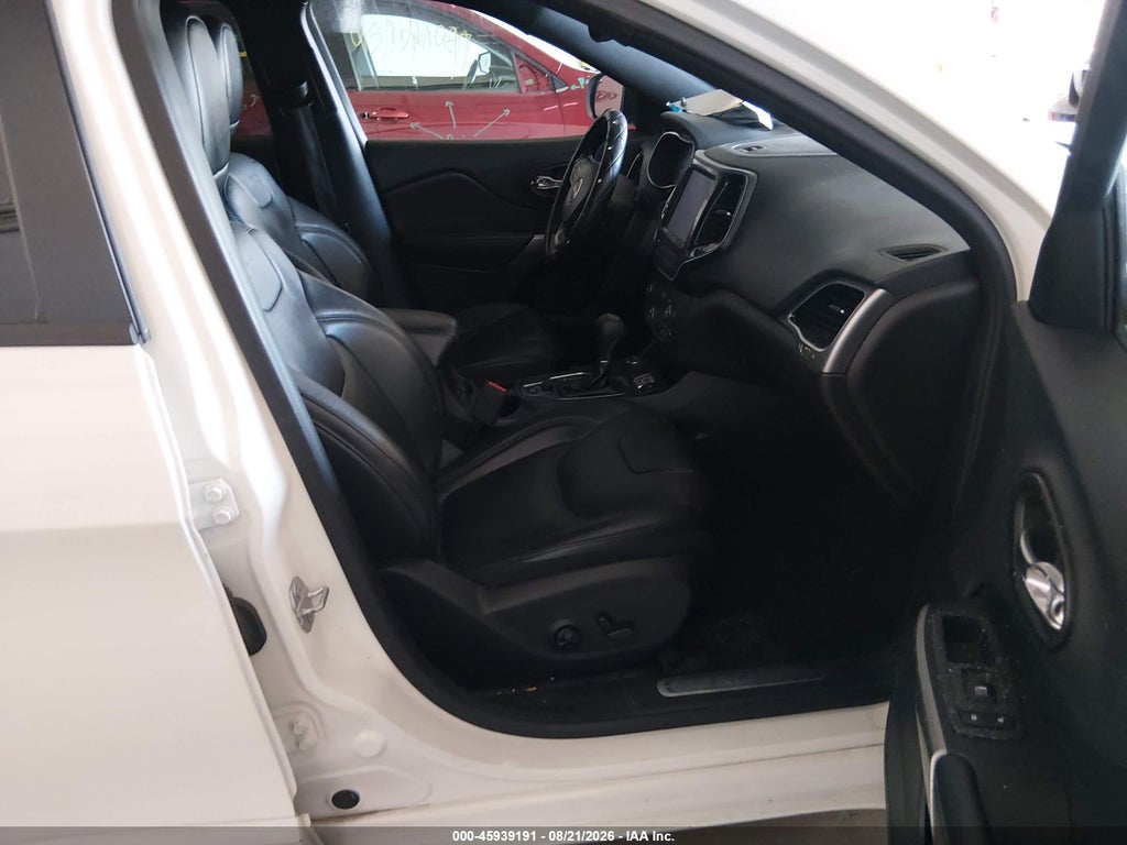 2019 Jeep Cherokee High Altitude 4X4 photo 5