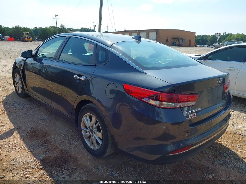 2018 Kia Optima LX photo 3