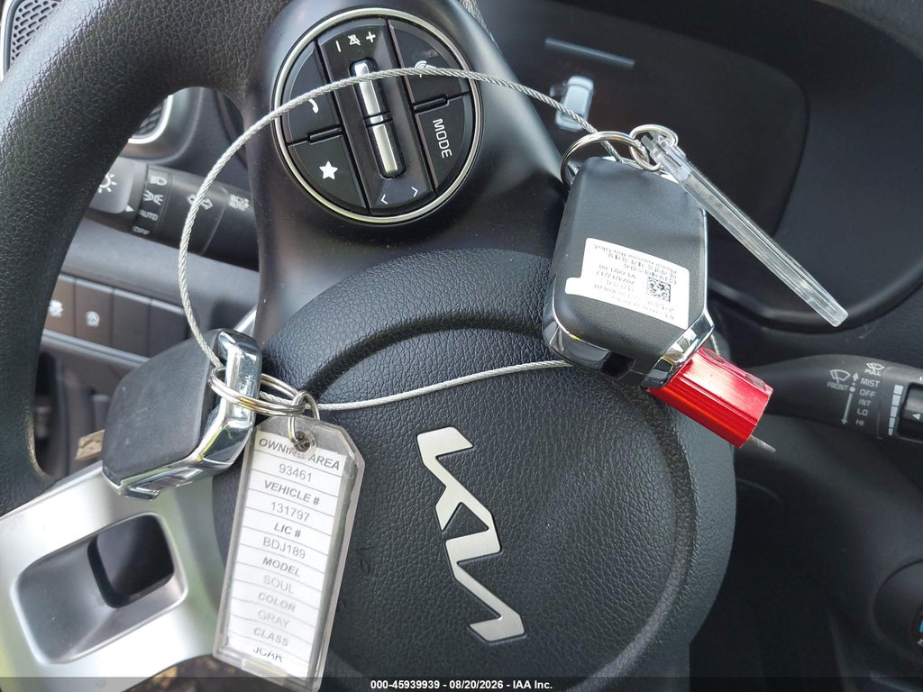 2025 Kia Soul LX photo 11