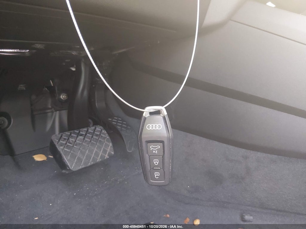2025 Audi A6 E-Tron Premium Plus photo 11