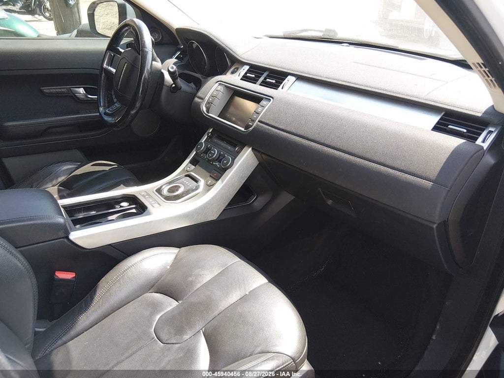 2012 Land Rover Range Rover Evoque Pure Plus photo 5
