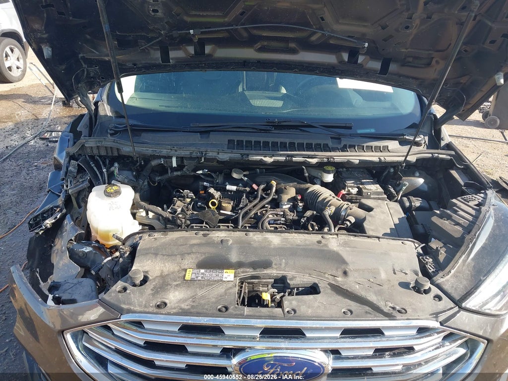 2020 Ford Edge Titanium photo 10