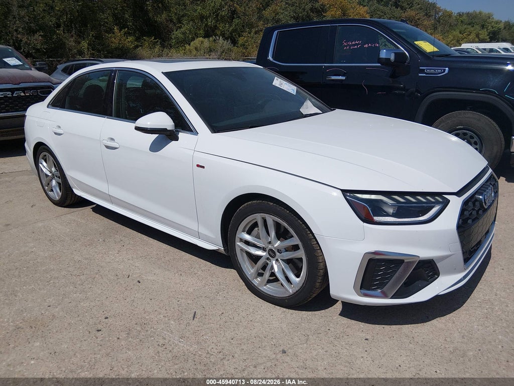 AUDI A4 2024